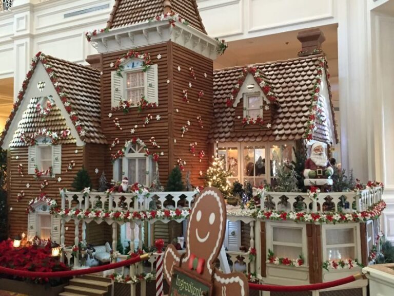 Snow, Ice & Gingerbread - Holiday Celebrations Orlando! - What Makes This Tour Stand Out