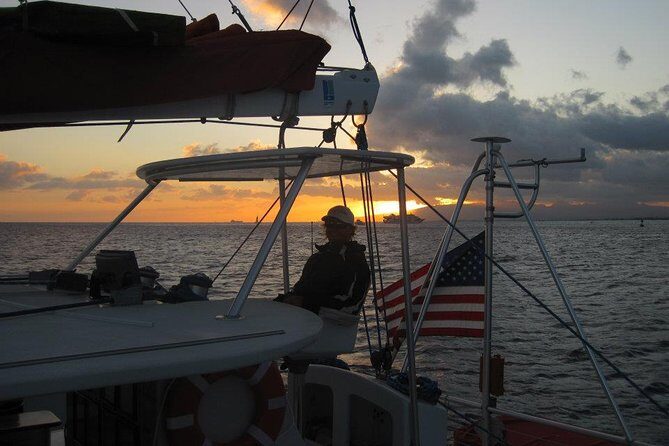 Sunset Cocktail Cruise Including Drinks and Appetizers West Oahu - Practical Insights for Travelers