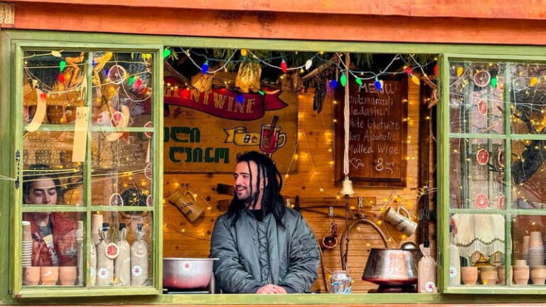 Tbilisi: Christmas Market & Hidden Gems Guided Walking Tour - What You’ll Love (and what to consider)