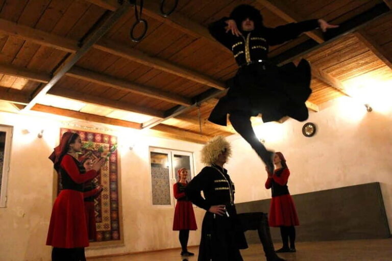 Tbilisi: Georgian Traditional Folklore Show in the city - Practical Details and Tips