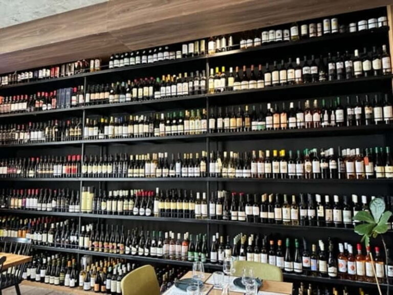 Tbilisi: Individual Wine Tasting with Professional Sommelier - The Itinerary: Walk, Sip, Savor