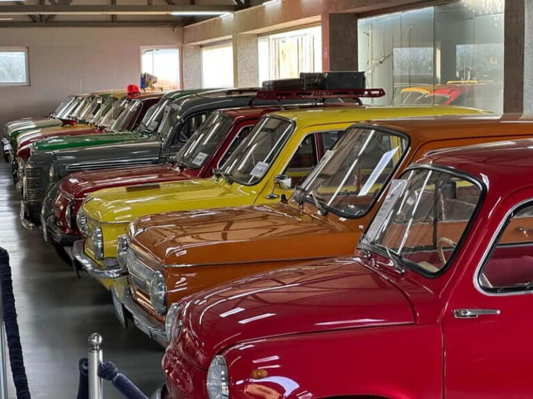 Tbilisi: Soviet Secrets on Wheels, Vintage Museum Car Tour - An Authentic Ride Through Georgia’s Soviet Past