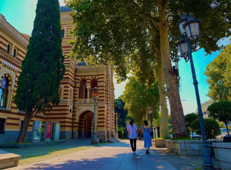 Tbilisi: Top 20 Highlights Guided Walking Tour with Tastings - Practical Details and Tips