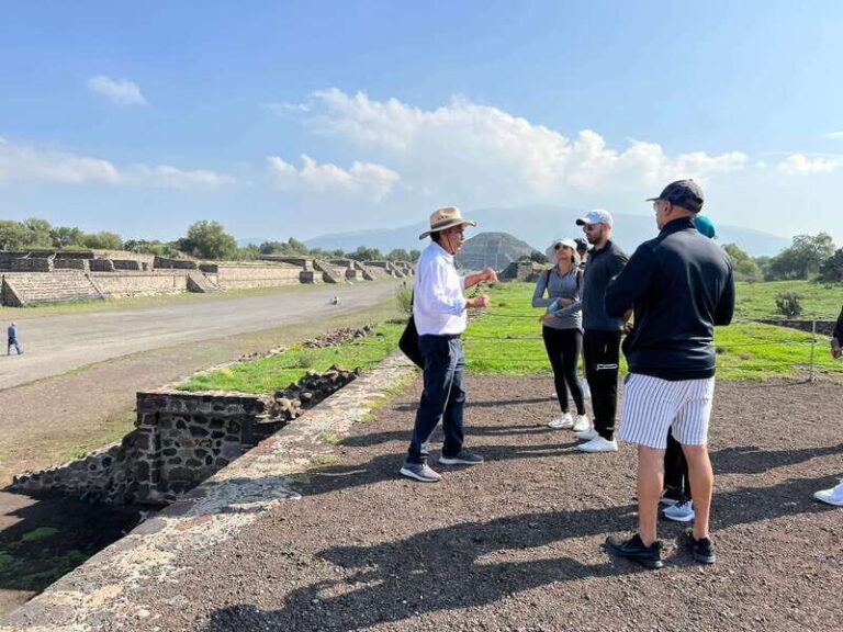 Teotihuacan: Tour with a local, transportation & food - The Value Proposition: Is It Worth It?