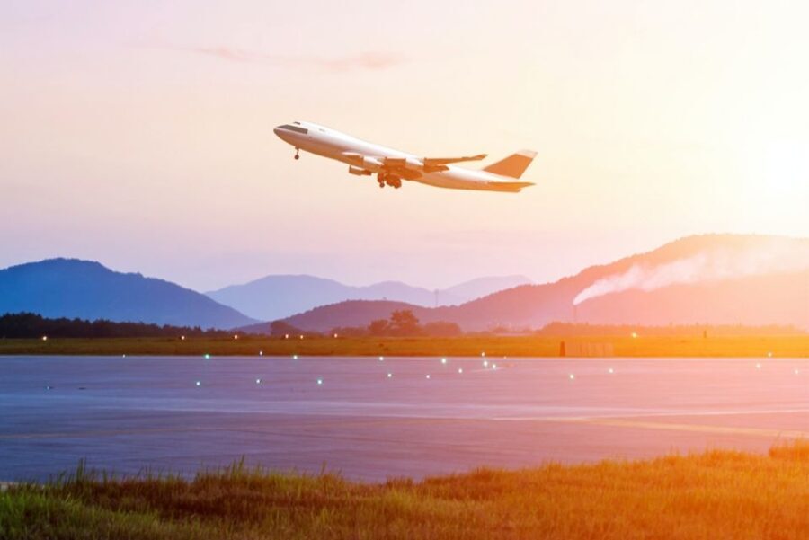 Toronto Pearson Airport: Transfer to/from Niagara Falls - Detailed Breakdown of the Experience
