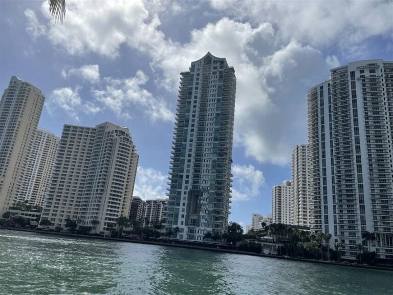 Transfer Service Miami Port to Miami Airport - Why Choose This Transfer Service?