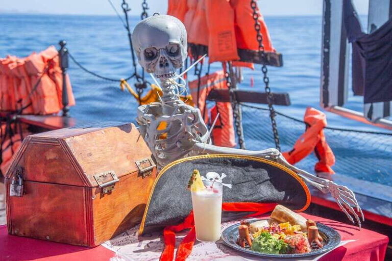 Treasure Hunt with Snorkel + Food and Open Bar the Cabos SL - Pricing and Value