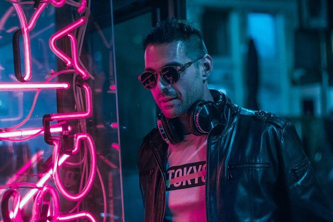 Vacation Night Photoshoot & Tour in Amsterdam - Why This Tour Is Worth Considering