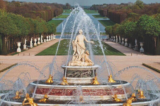 Versailles Palace Audio-Guided Tour by Shuttle from Paris - The Pros and Cons