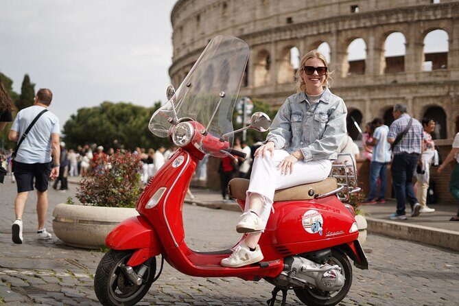 Vespa Scooter Tour in Rome with RomeIsMyLove Pro Photo Team - Key Points