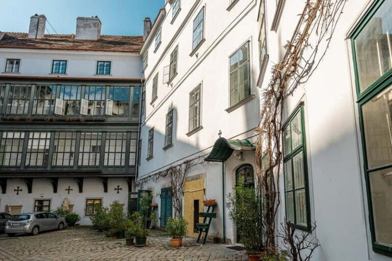Vienna: Hidden courtyards Guided walking tour - Why This Tour Is a Great Value