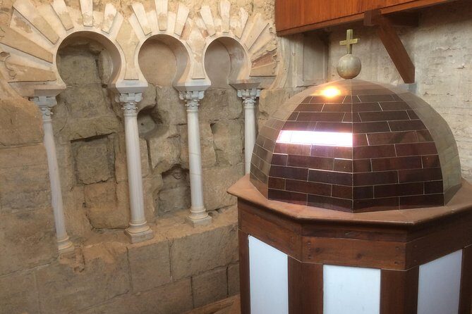 Visit in Spanish to the Cathedral Mosque. Does not include entrance ticket - Who Is This Tour Best For?