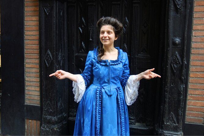 Visit of Albi in the Age of Enlightenment guided by Mme de Lapérouse - The Experience: What Travelers Can Expect