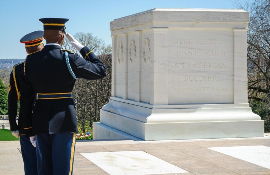 Washington, DC: Arlington Cemetery & Memorials Tour - FAQ