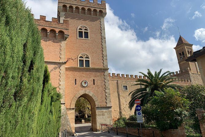 Winery tours and tastings in Bolgheri with Wine Guide - The Charm of Bolgheri Village
