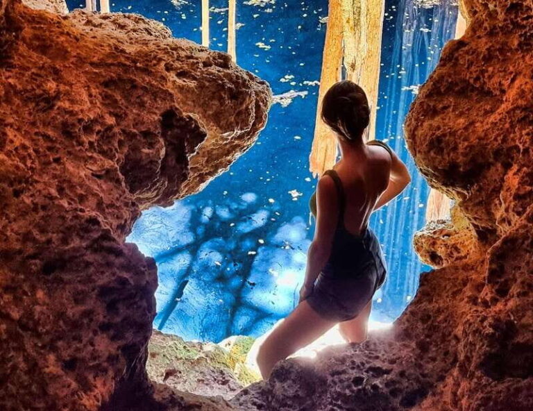Yucatán: Tour 2 wild cenotes & Izamal magical town - What Sets This Tour Apart?