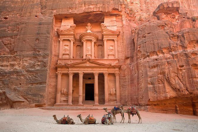 02 Days with 01 overnight Petra and Wadi Rum Tour from Eilat Border - Authentic Experiences and Insights
