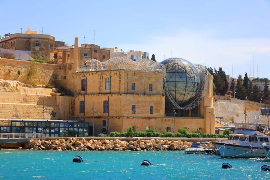 1-Day Hop-On Hop-Off Bus + Harbour Cruise (CMO) - The Experience in Detail