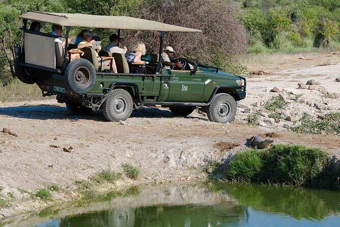 1 Night Madikwe Game Reserve - What the Tour Includes and Excludes