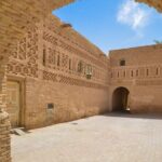 2-Day Tunisian Sahara Tour with Food & Stay from Sousse - Discovering the Tunisian Sights: A Deep Dive