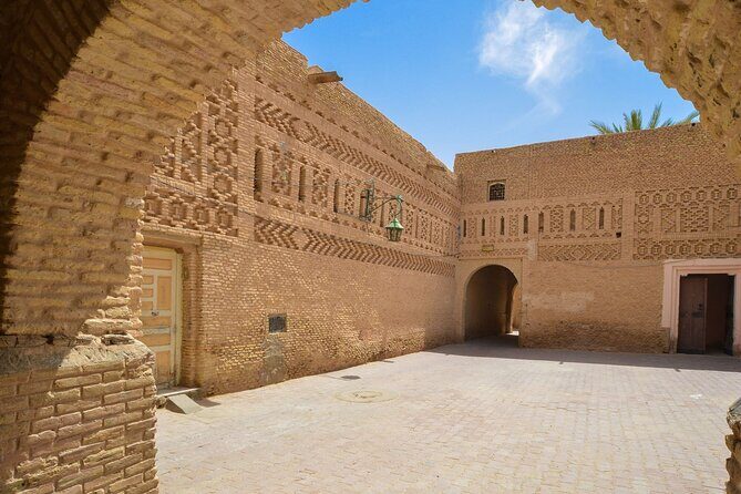 2-Day Tunisian Sahara Tour with Food & Stay from Sousse - Discovering the Tunisian Sights: A Deep Dive