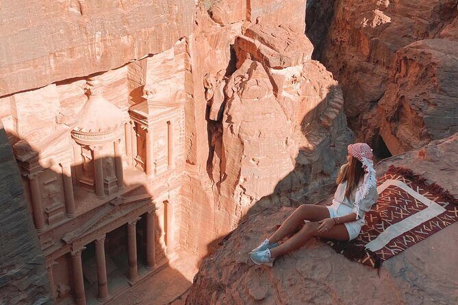 2 Days Petra Wadi Rum and Dead Sea Private Guided Tour - A Detailed Look at the Itinerary