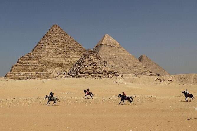 2 Hour Camel or Horse Riding around the Pyramids - What to Expect from the Itinerary