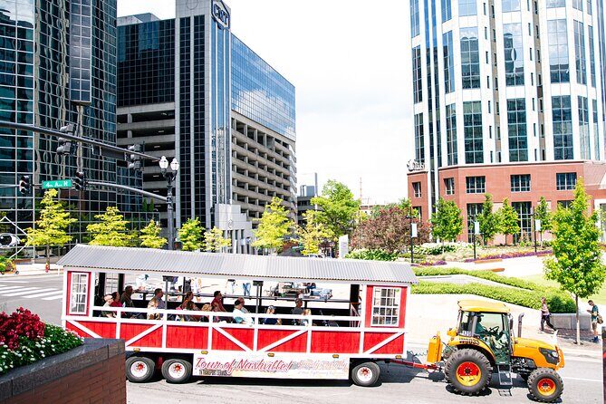 2 Hour Narrated Sightseeing Tractor Tour of Nashville - A Detailed Breakdown of the Nashville Tractor Tour Experience