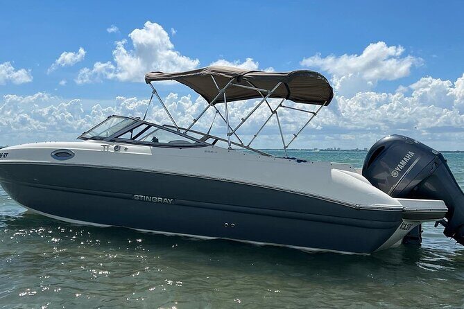 24 Ft Miami Bay: Private Boat, Gas Included , 8 people, Captained - The Itinerary: What to Expect