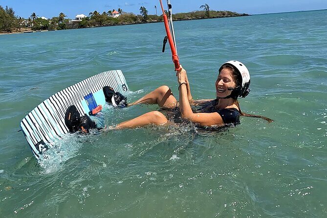 2h Private Kite Surf Lessons for Beginner in Anse La Raie Beach - What to Expect from Your Kite Surfing Lesson in Mauritius