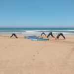 2h surfing in uncrowded spots - Small Group, Big Benefits