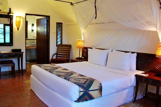 3 Days Maasai Mara Private Safari to Keekorok Lodge from Nairobi - Accommodation and Included Amenities