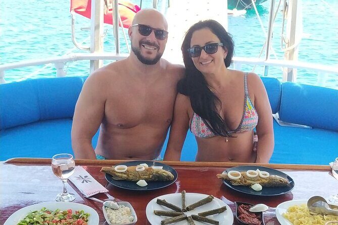 3-Hour Private Sunset Boat Tour With Dinner in Bodrum - What’s Included and What’s Not