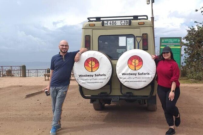 4 Days Tanzania Safari Experience - Transportation and Accommodation