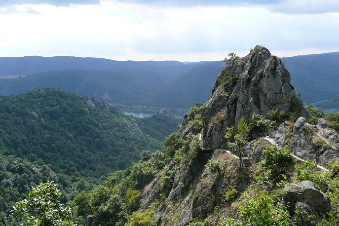 4-Hour Private Alpine Hiking Tour 'In the footsteps of king Lionheart' - Final Thoughts: Who Is This Tour Best For?
