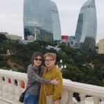 4 Hour Private Baku City Tour with Professional Guide - What the Reviews Reveal