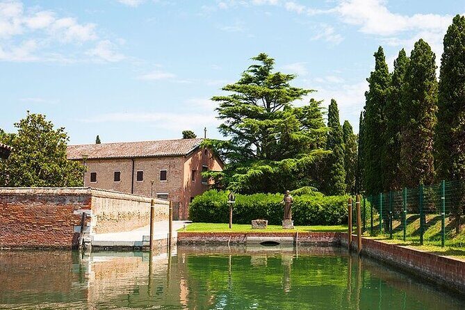 4 hours Private Boat Tour to Murano, Burano with local real guide - The Sum Up: Is This Tour Right for You?