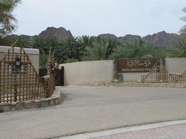 4x4 Hatta Safari to Fossil Rock & Honey Bee Garden visit with Breakfast - The Itinerary in Detail