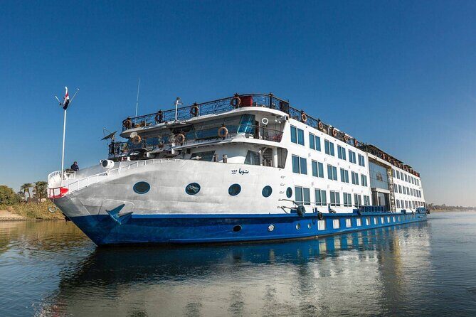 5-Day Nile Cruise to Aswan from Luxor with Hot Air Balloon Ride - Day 3: Edfu and Kom Ombo Temples