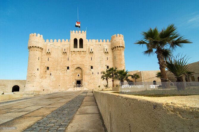 5 days Alexandria , Giza , Cairo & Luxor by plane - Day 2: The Pyramids and the Old Kingdom