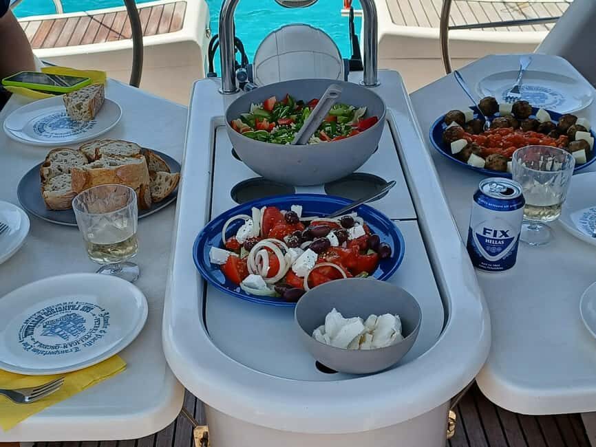 5 hrs Sail in Chania: sailing, swimming, lunch and drinks - Practical Details