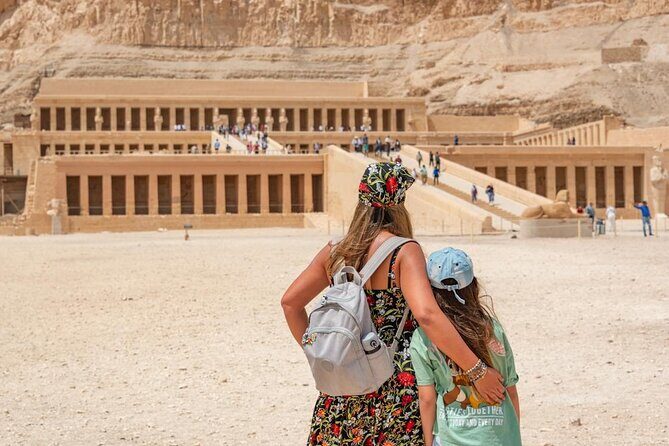 7-Day Egyptian Adventure: Cairo & 5-Day Nile Sandal Cruise - Flying to Luxor and Setting Sail