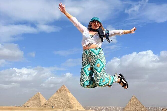 8-Hour Private Tour of the Pyramids, Egyptian Museum and Local Bazaar from Cairo - Value for Money: Is It Worth It?