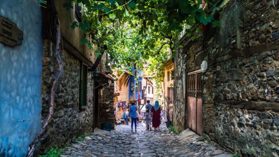 A Private Cultural Odyssey: Exploring the Heart of Busra - FAQ