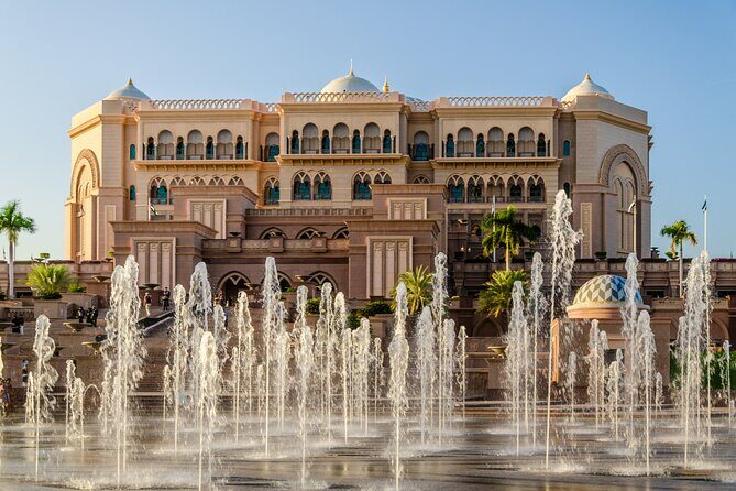 Abu Dhabi City Tour - An In-Depth Look at the Abu Dhabi City Tour