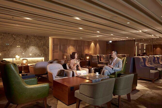 Abu Dhabi International Airport (AUH) VIP Lounge Access - Comfort and Amenities