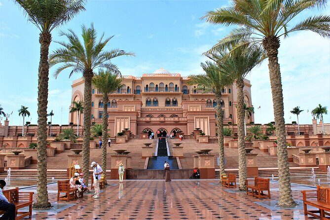 Abu Dhabi Private City Tour Full Day - How the Experience Comes Together