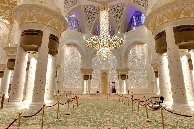 Abu Dhabi Tour with Grand Mosque and BAPS Temple - What’s Included and What’s Not