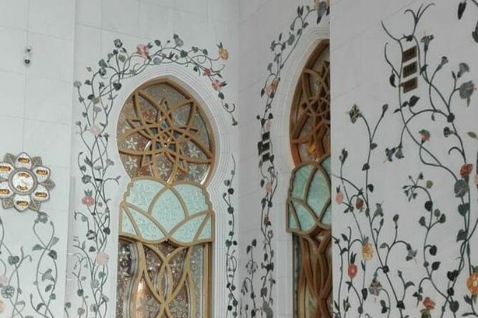Abu Dhabi tour with Sheikh Zayed Grand Mosque ,and Qasr Al Watan - Who Would Enjoy This Tour?