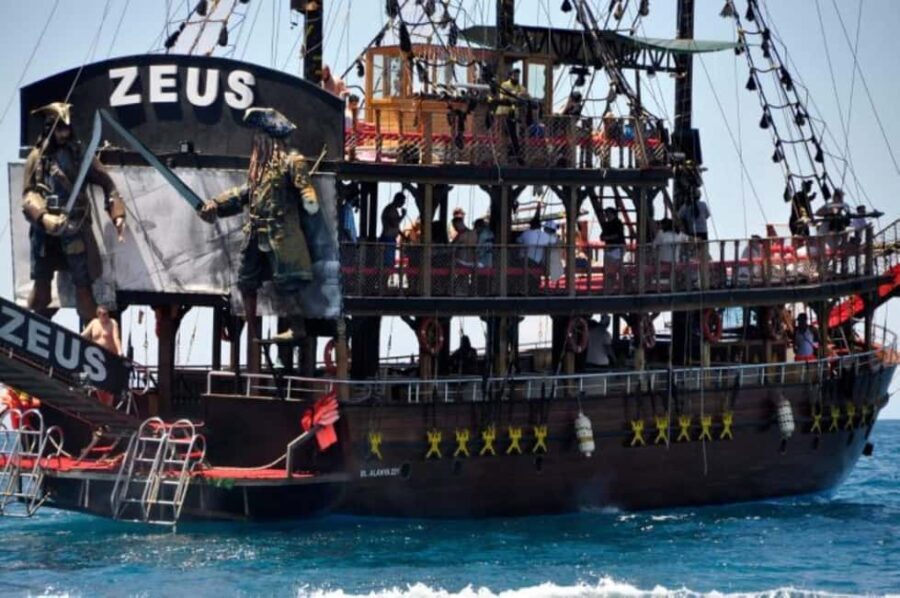 Alanya: Luxury Mega Pirate Boat W/ Lunch, Drinks & Transfer - Detailed Breakdown of the Itinerary